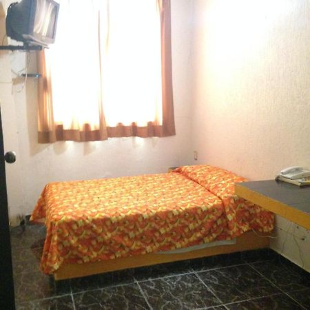 Hotel Moreno 코아트사코알코스 객실 사진