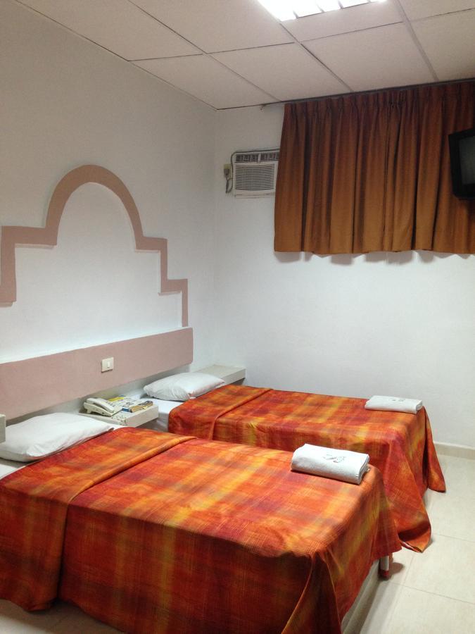 Hotel Moreno 코아트사코알코스 객실 사진