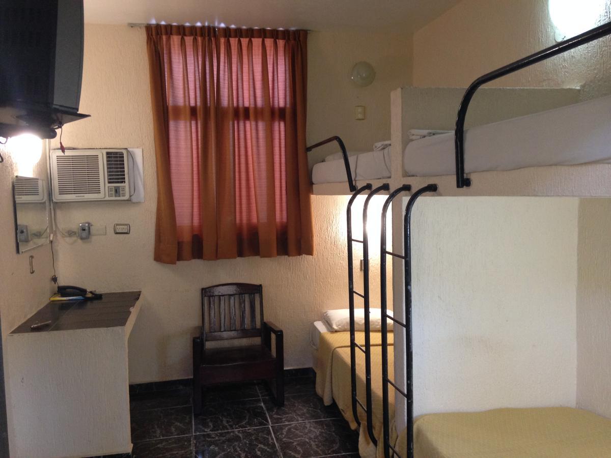 Hotel Moreno 코아트사코알코스 외부 사진
